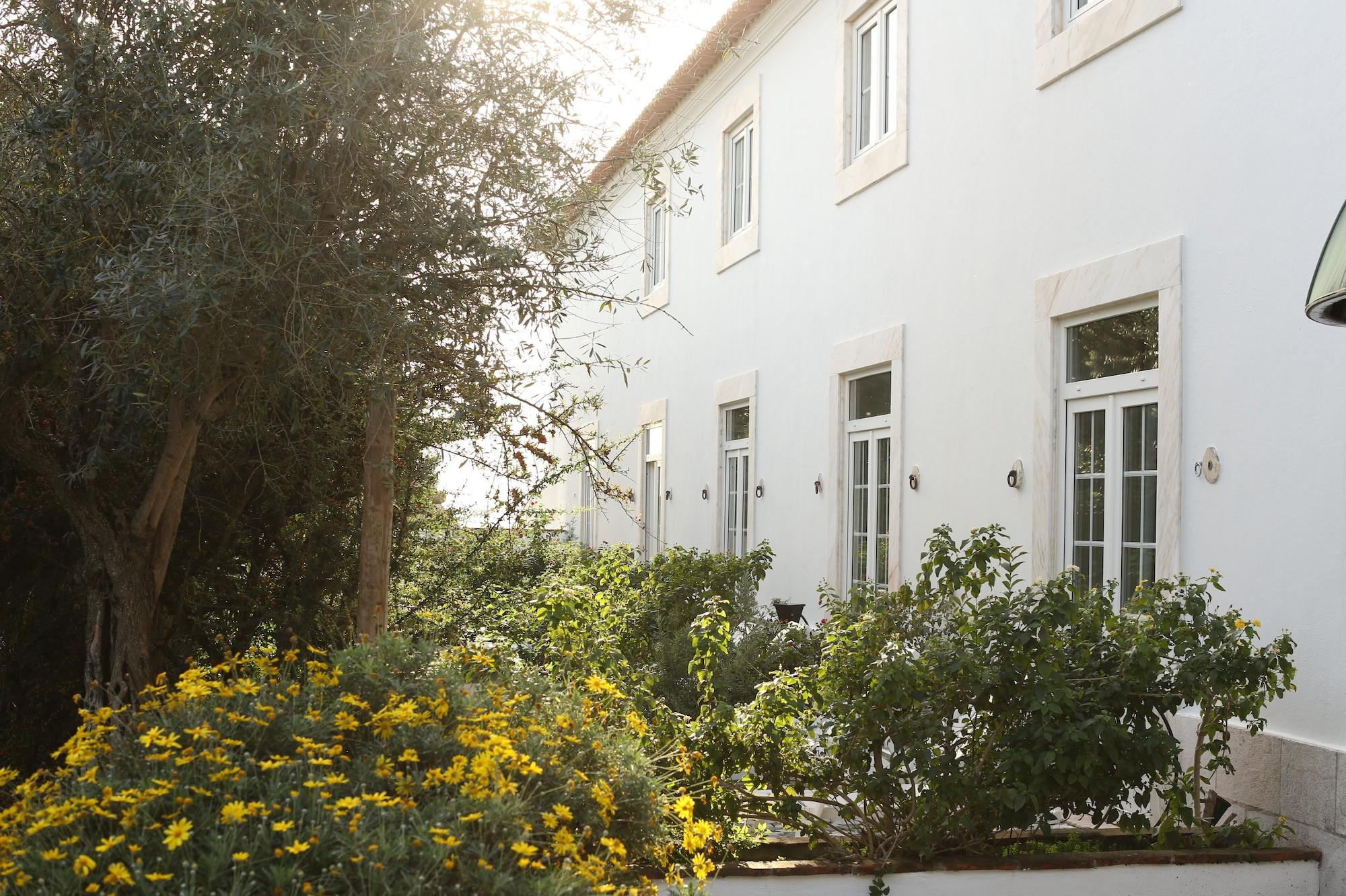 Pateo Dos Solares Charm Hotel Estremoz Exterior foto