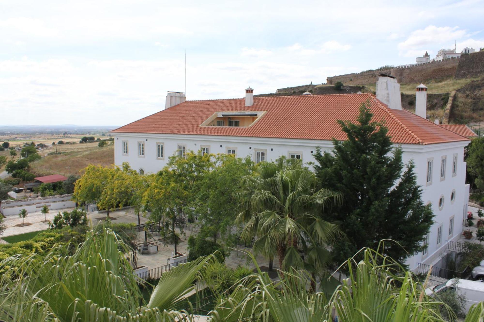 Pateo Dos Solares Charm Hotel Estremoz Exterior foto